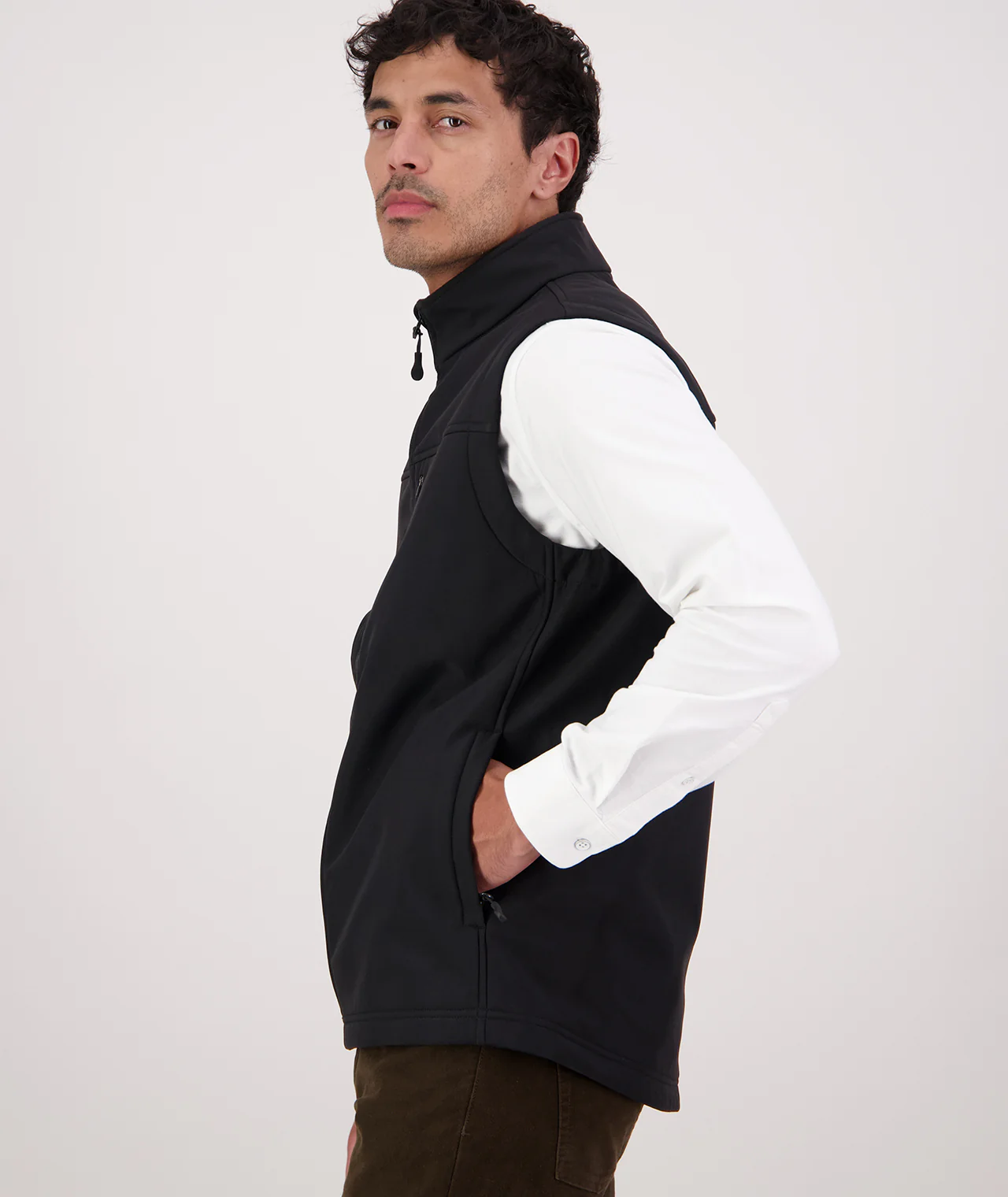 Men's Redwoods Windproof Softshell Vest - Image 3