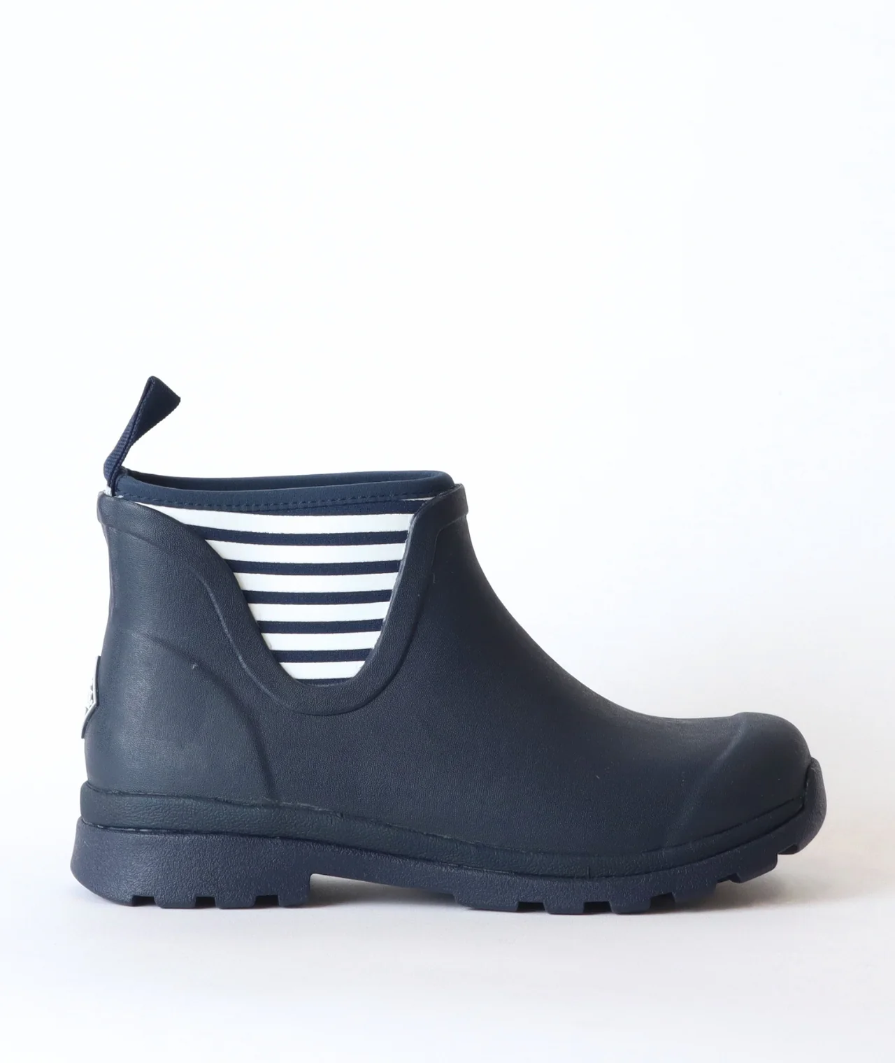 Muck Boot Women Cambridge Ankle Boot - Image 2