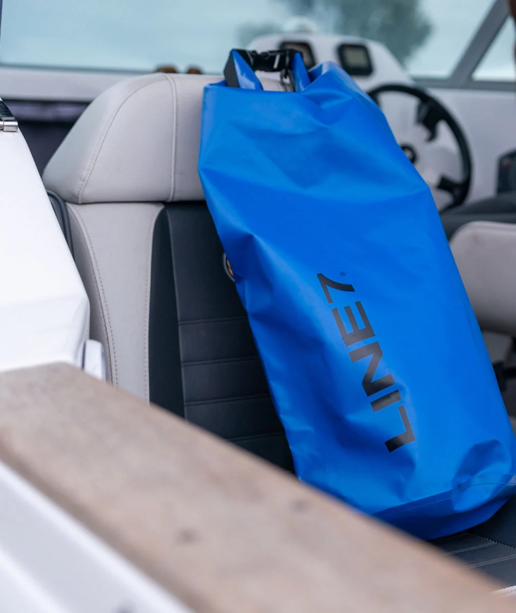 Line 7 Pacific Dry Bag 30L - Image 4
