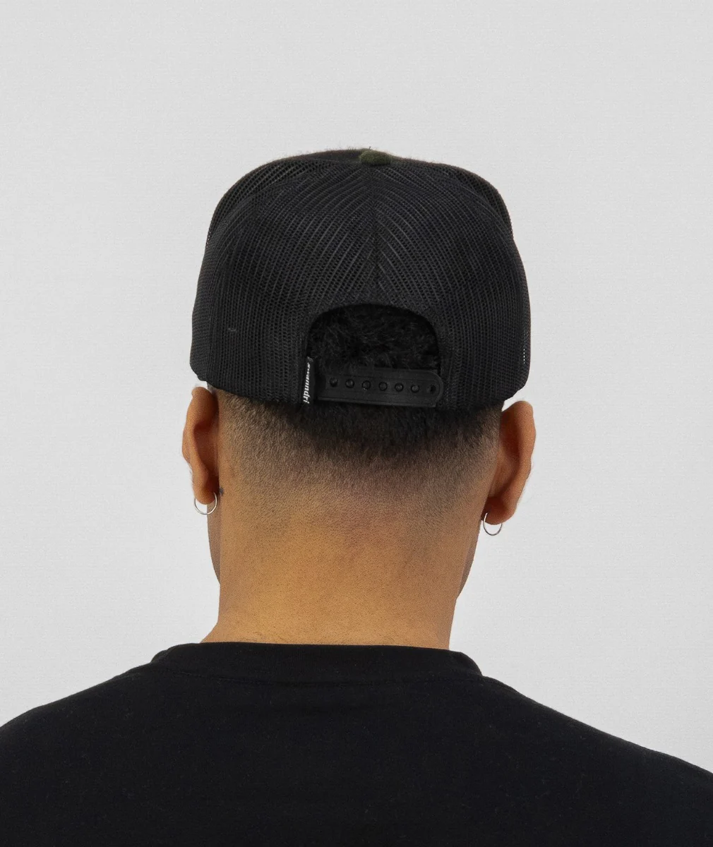 Swanni Trucker Cap - Image 5