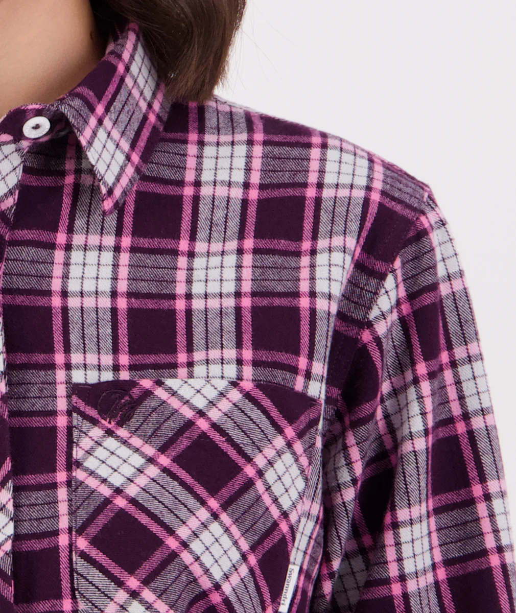 Women's Barn Long Sleeve Shirt - Image 4