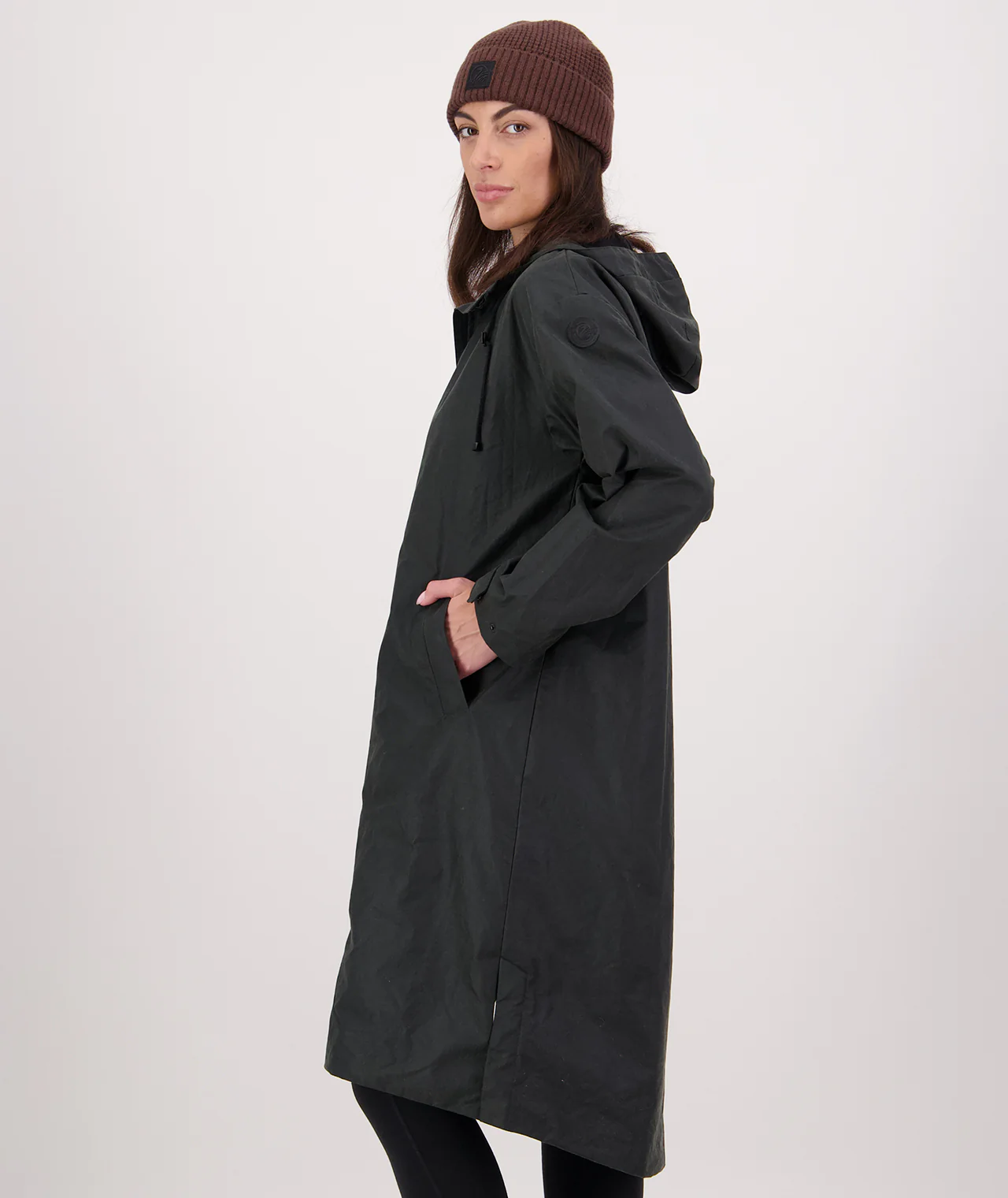 Women's Glenorchy Oilskin Coat - Image 3