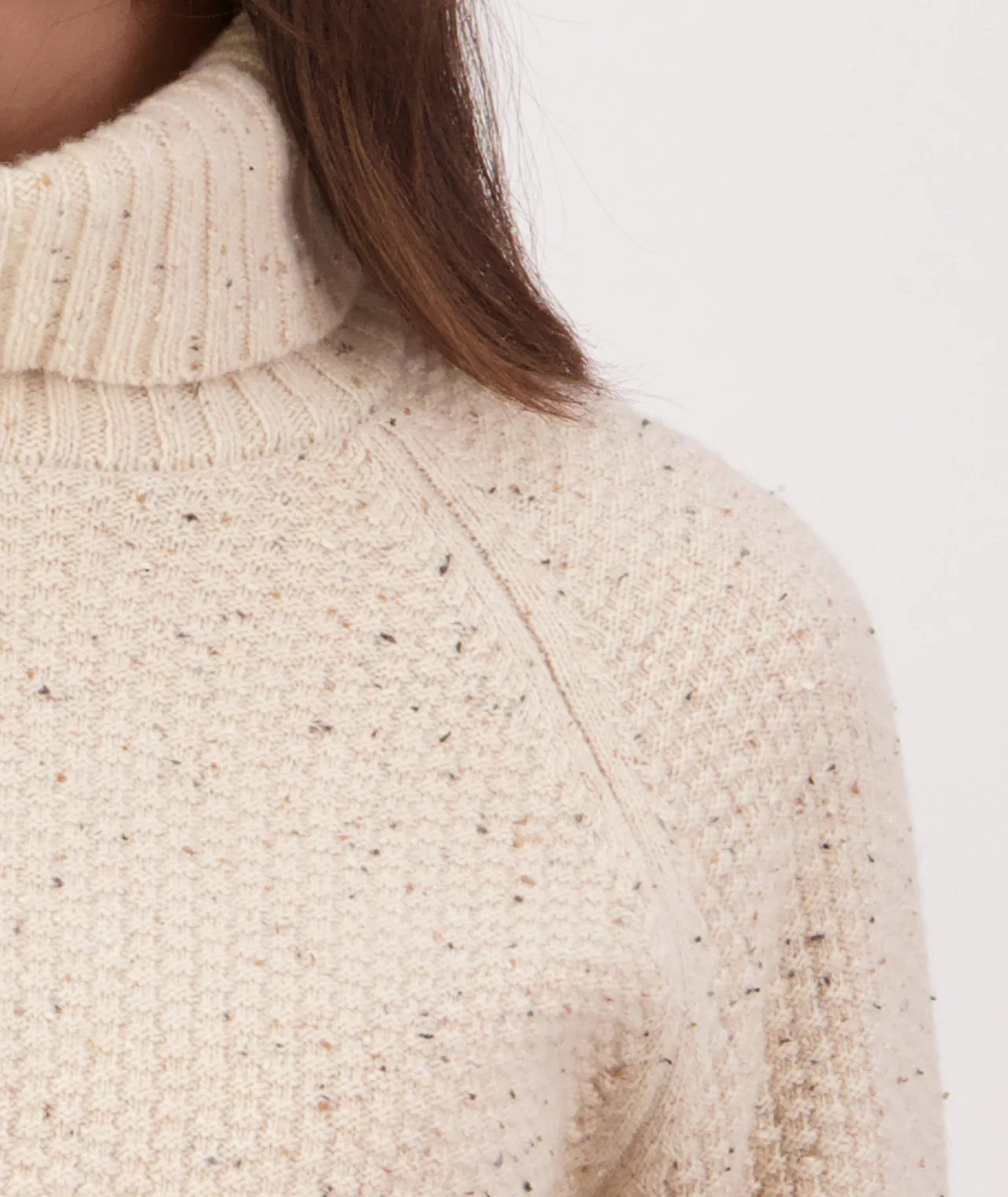 Women's Lyttelton V2 Roll Neck Jumper - Image 5